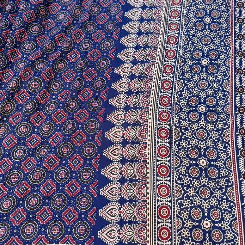 Jaipur Cotton Dark blue with red saree - Image 3